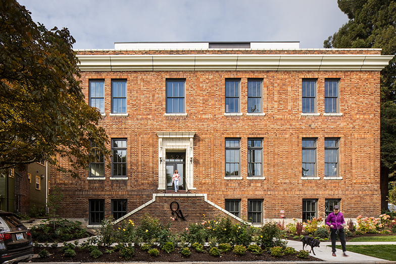 Queen Anne Exchange Exterior